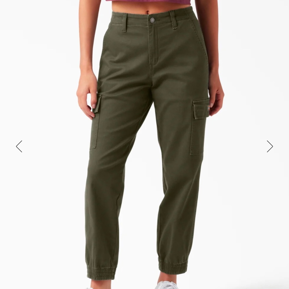 Women's High Rise Fit Cargo Jogger Pants